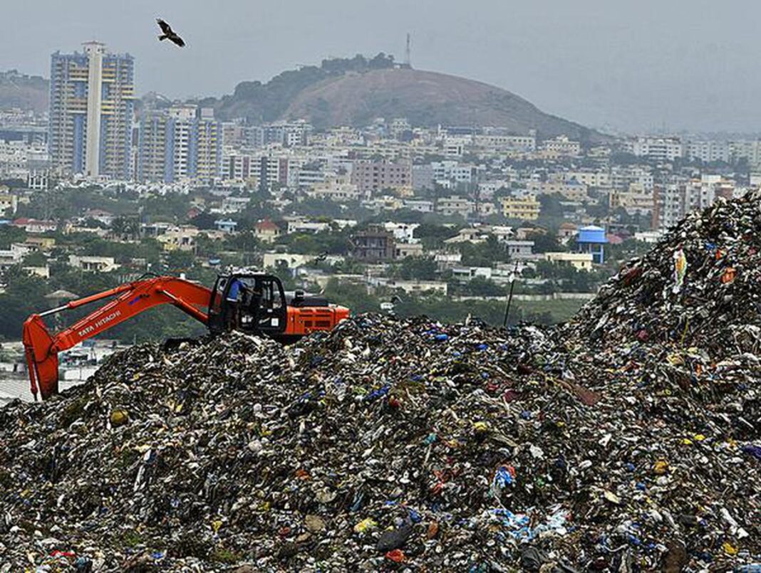 Dahisar dumping yard