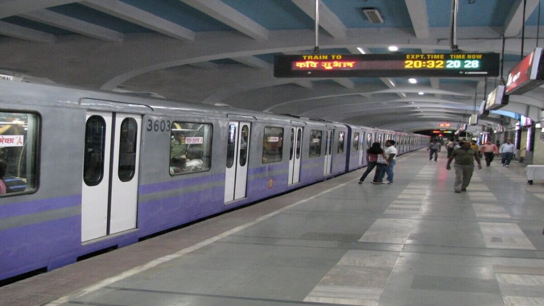 Metro Gates Open for Night Services in Kolkata