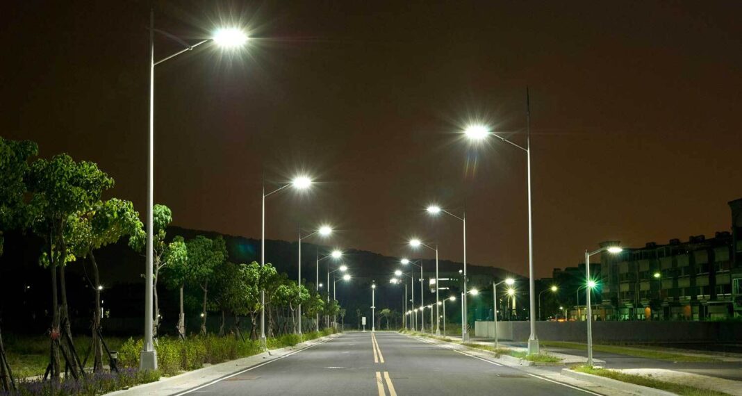 AMC to Spend Rs 3.16 Crore on Aesthetic Streetlights