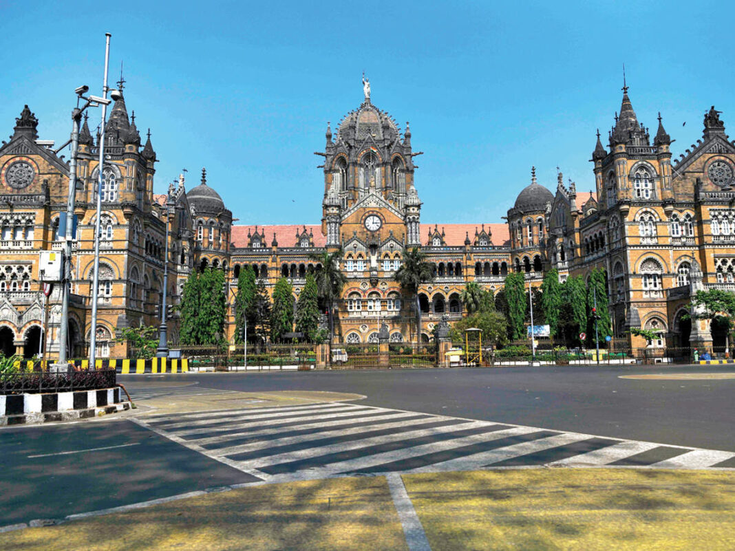 Moderate Rain Expected in Mumbai and Lakes at 93% Capacity