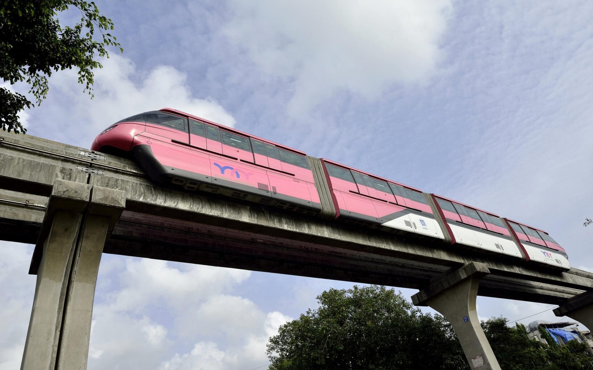 Mumbai Metro Line 3 BKC-SEEPZ Link Almost Ready