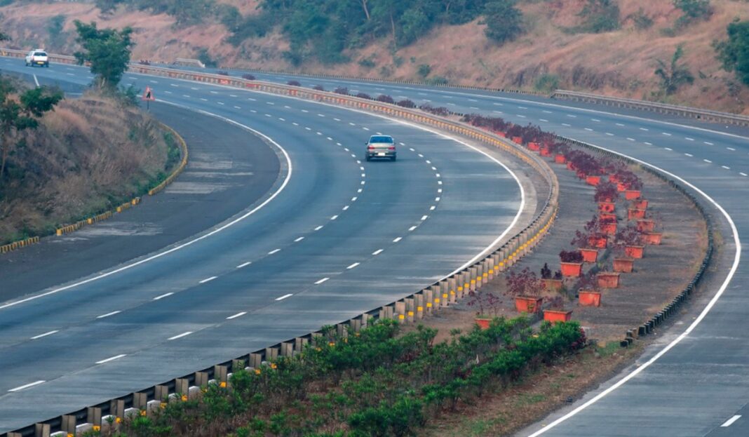Pune-Mumbai Highway Restricted for High-Profile Event