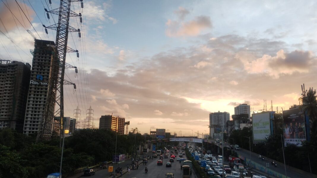 Mumbai Weather Update Warm, Rainy Day Ahead