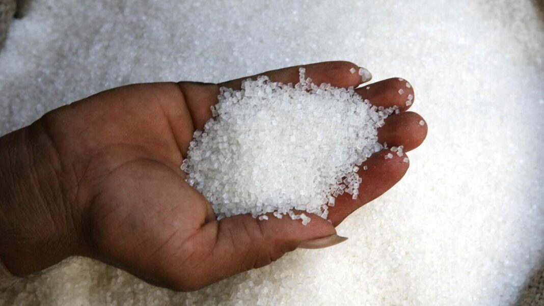 Food Inflation Concerns as Maharashtra's Sugar Output Falls