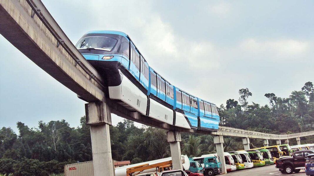 Ten Years of Mumbai Monorail: A Journey Without Passengers