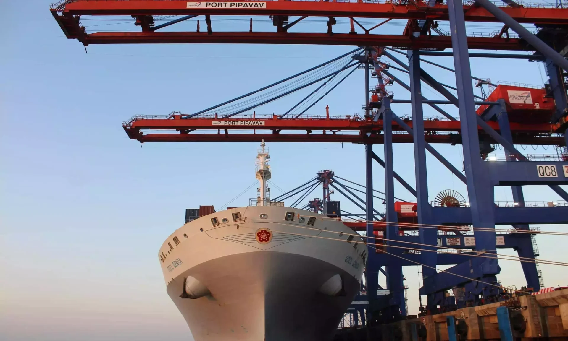 APM Terminals Pipavav sign up with CleanMax for 25-Year Hybrid Renewable Energy Deal