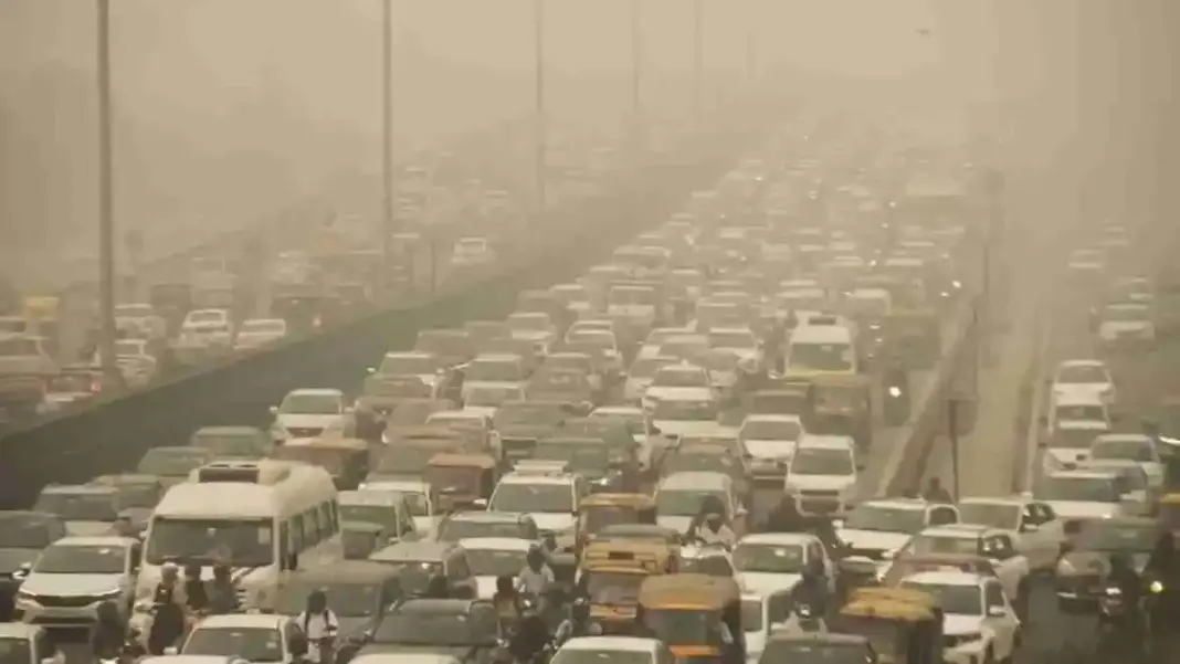Delhi AQI Surpasses 370 as Pollution Rises