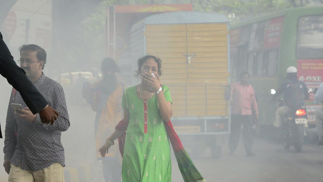 Bengaluru’s Pothole Crisis Worsens Air Pollution and Health Risks