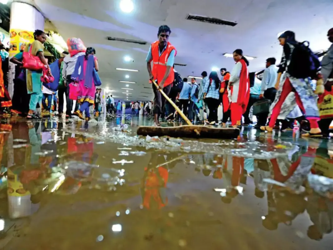 Mumbai Pedestrian Subways: Dark, Flooded, and Forgotten