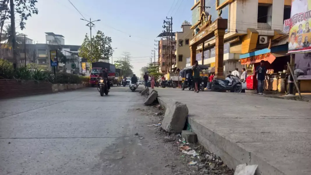 Kalyan-Ambernath Road Project Under Fire Over Construction Issues and Shopkeepers' Complaints