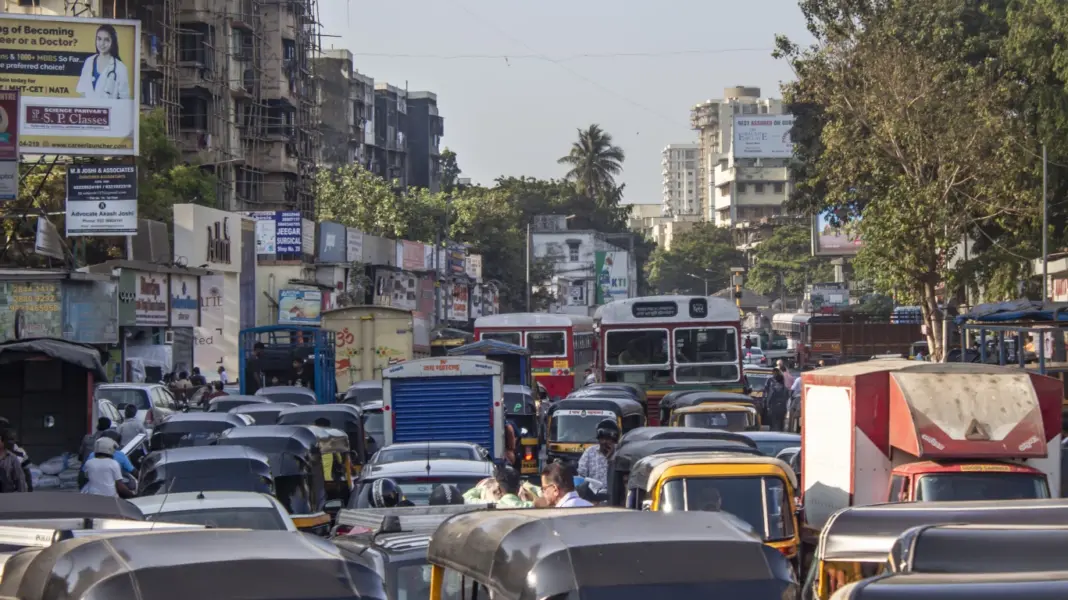 Bengaluru's Tambaram Road Blocked Amid Pongal Rush