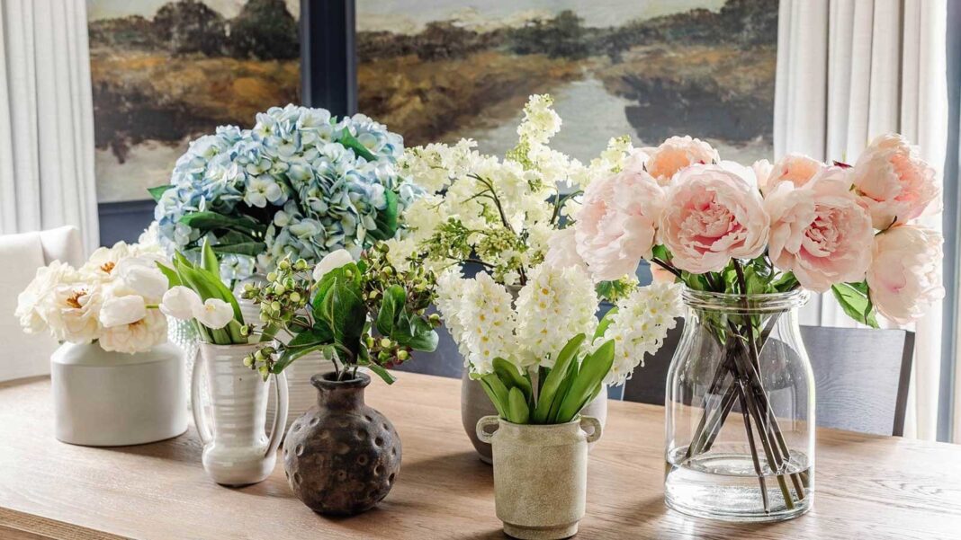 Bombay HC Questions Exclusion of Plastic Flowers from Ban List