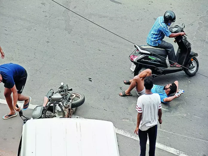 Bengaluru Faces Alarming Rise in Dangerous Lane-Surfing Trend