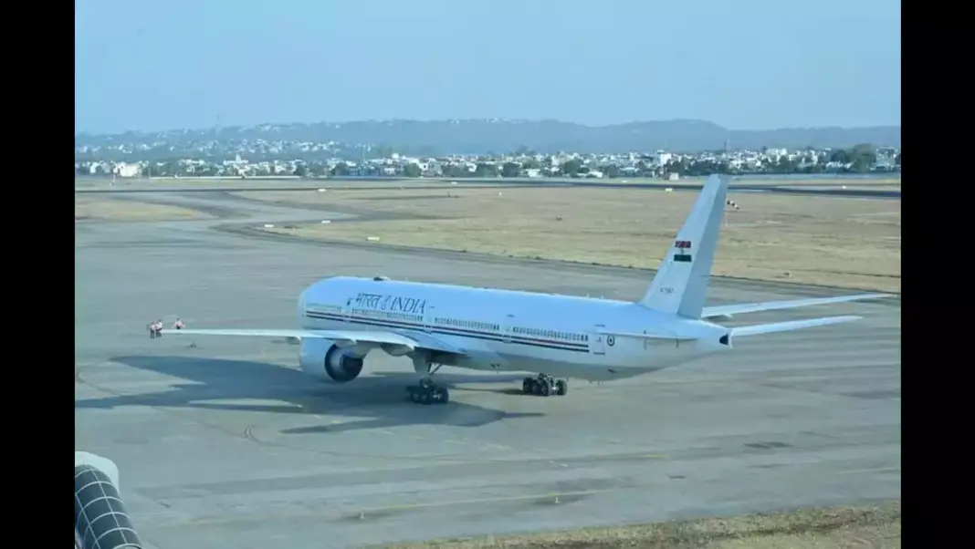 Bhopal Achieves Historic Boeing 777-300ER Landing