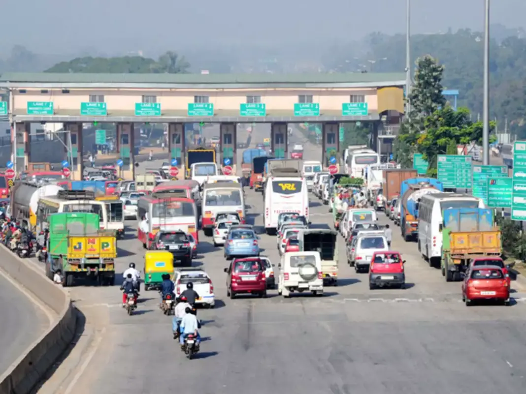NHAI Penalises Toll Collectors in 250 Cases Over False FASTag Deductions