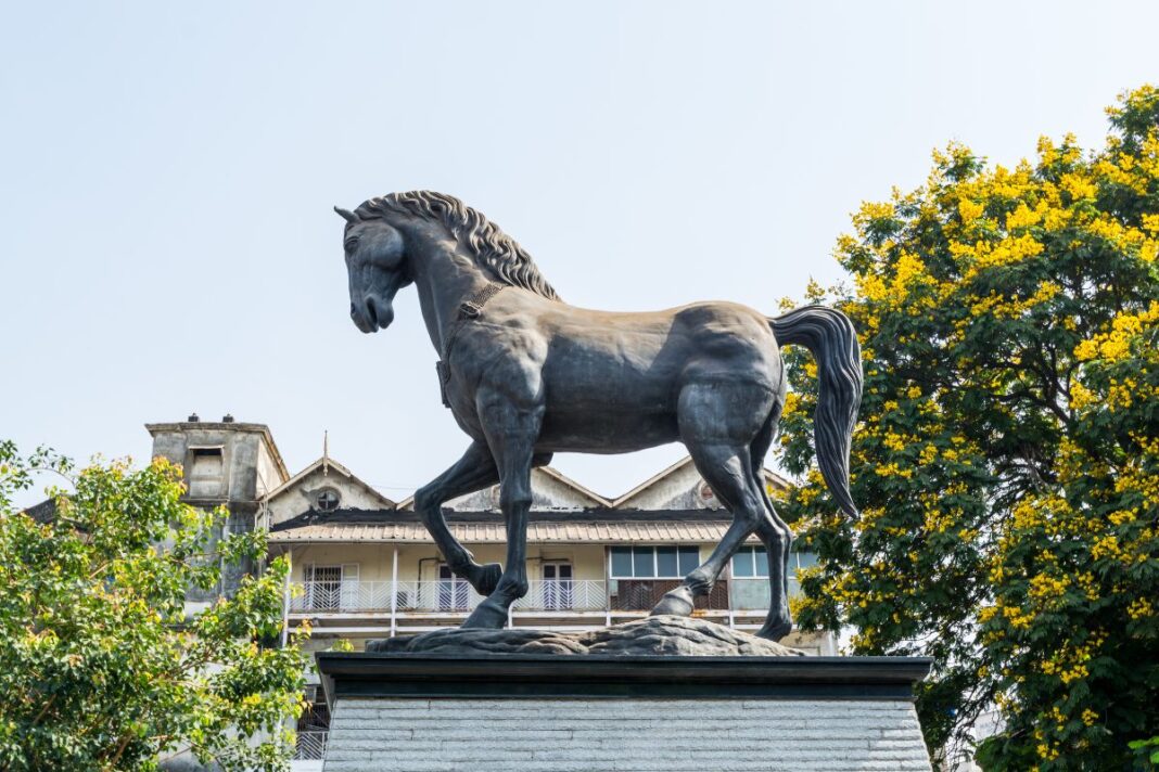 Mumbai Kala Ghoda Set for Completion by Year End