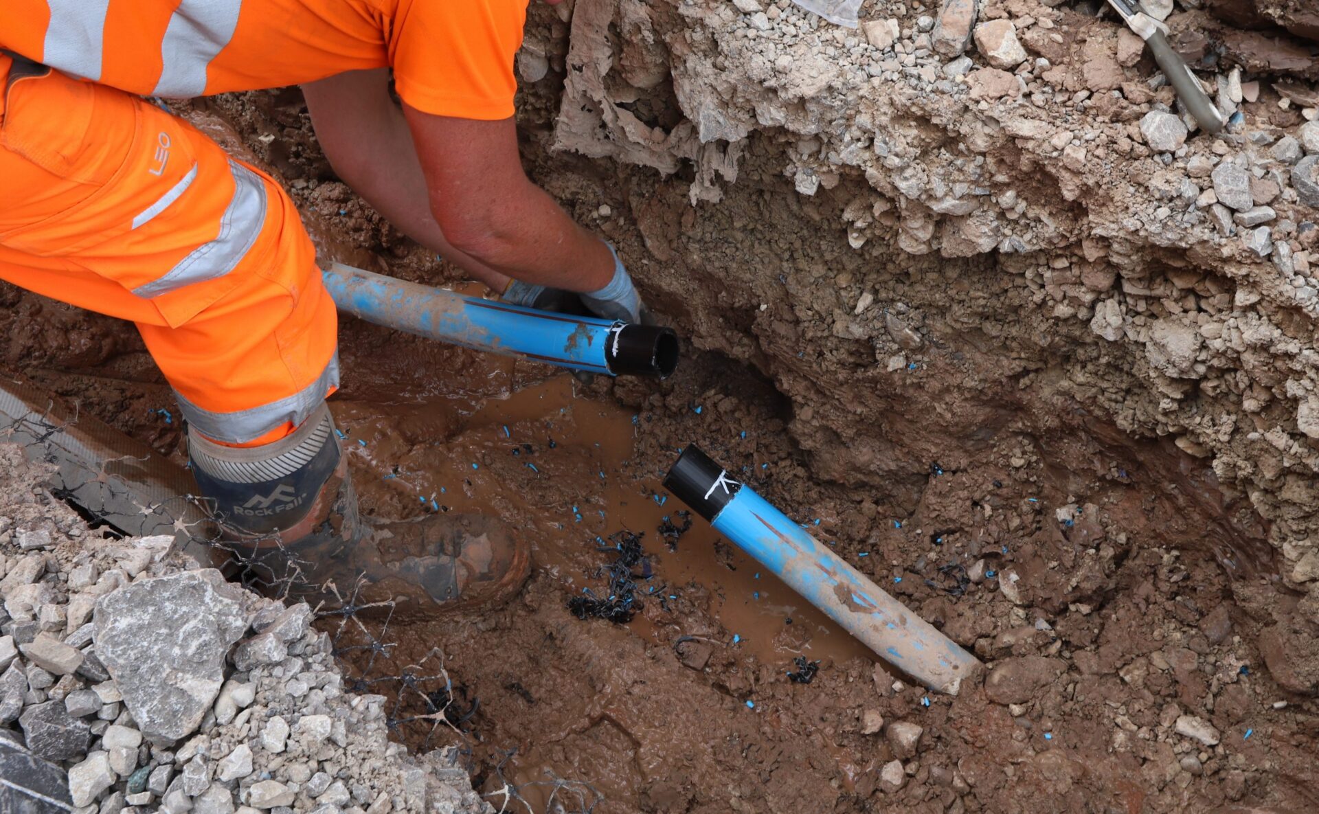 Kolkata Municipal Commissioner Issues Circular on Water Supply Disconnections