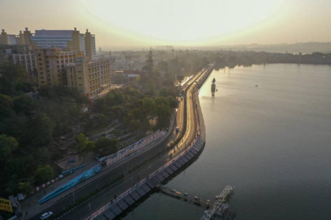 Bhopal Urban Development Plan Inspired by Delhi and Gujarat