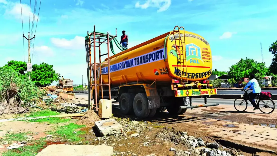 Mumbai Faces Water Shortage After Tanker Strike