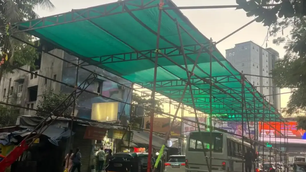 Thane Installs Green Shade Covers at Junctions