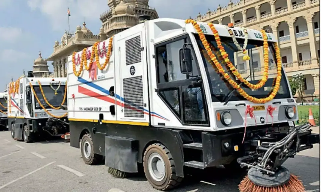 MCD to Invest in Modern Machinery for Drain and Road Cleaning