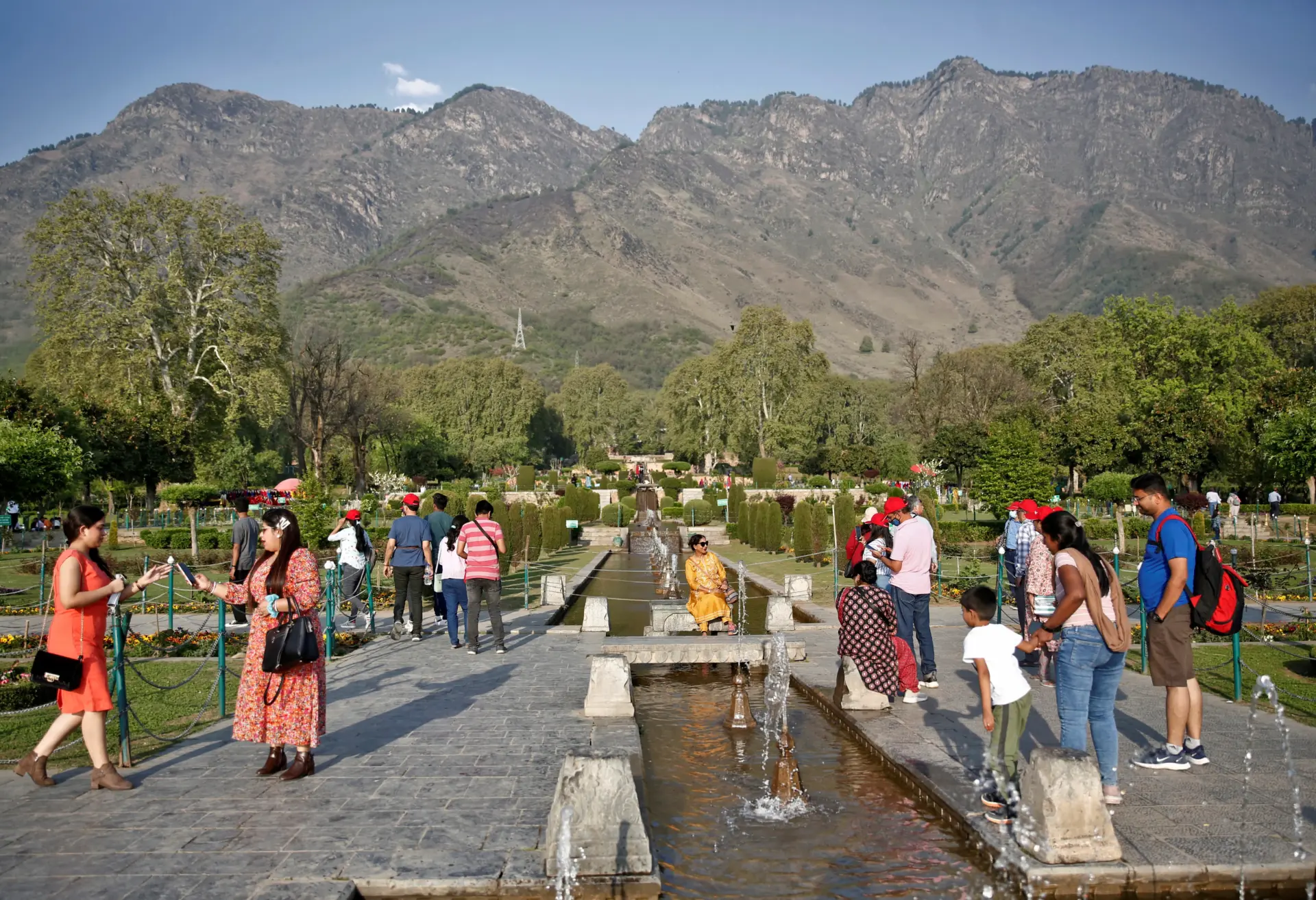 Kashmir Spring Tourism Flourishes with Enhanced Connectivity and Record Visitor Numbers