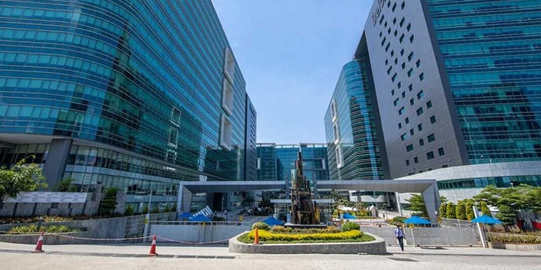 Electronics hub rises near Yamuna expressway