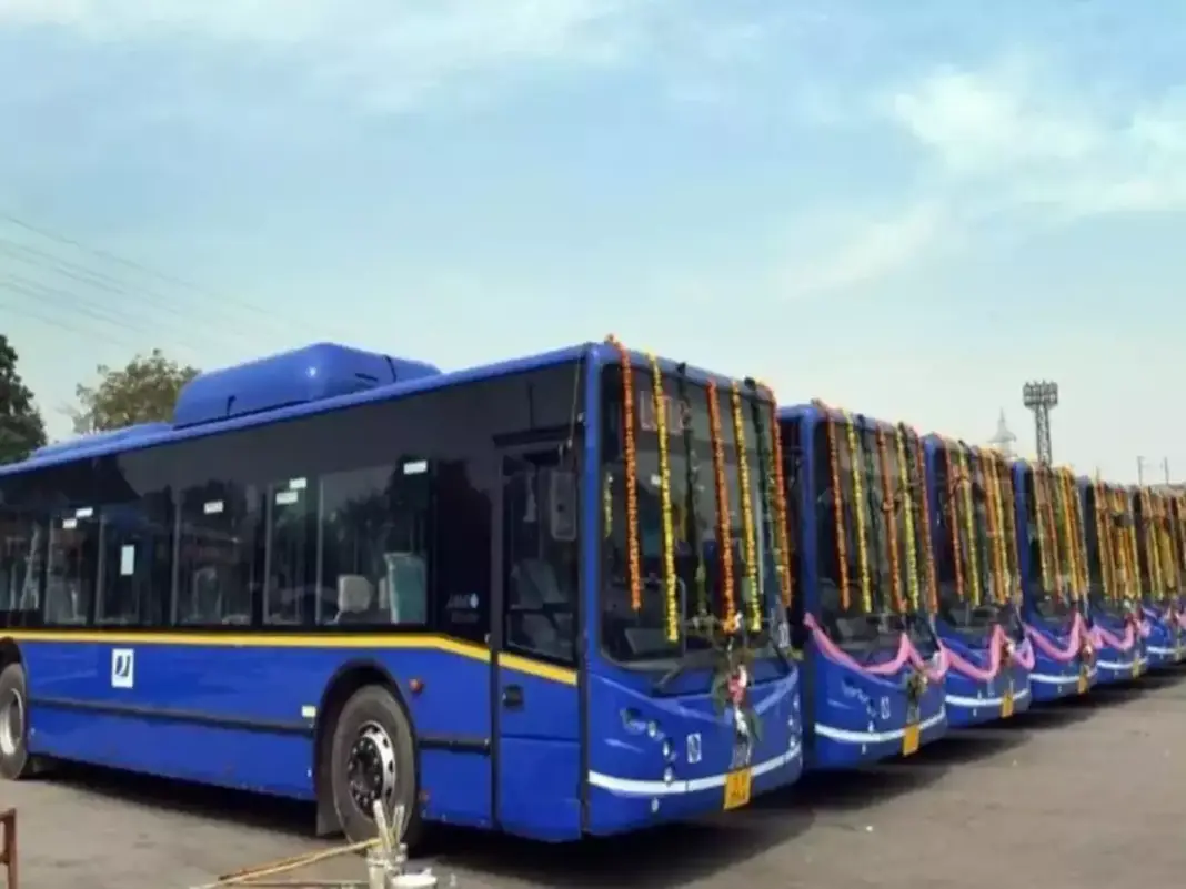 Delhi Buses Could Soon Be Moving Billboards