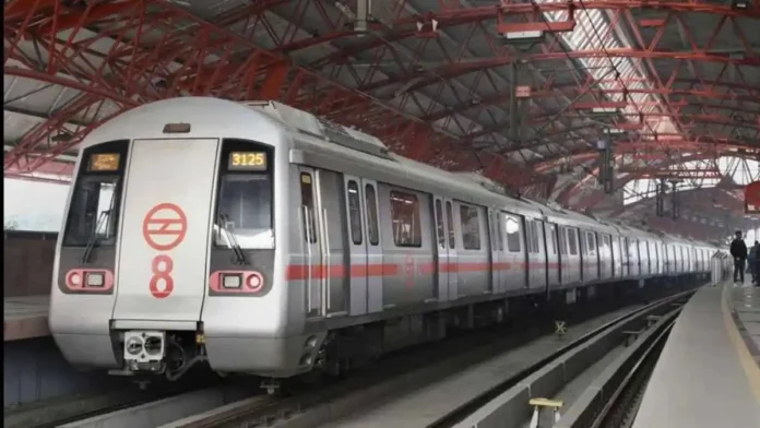 Delhi Metro makes travel easier with auto and bike taxi booking