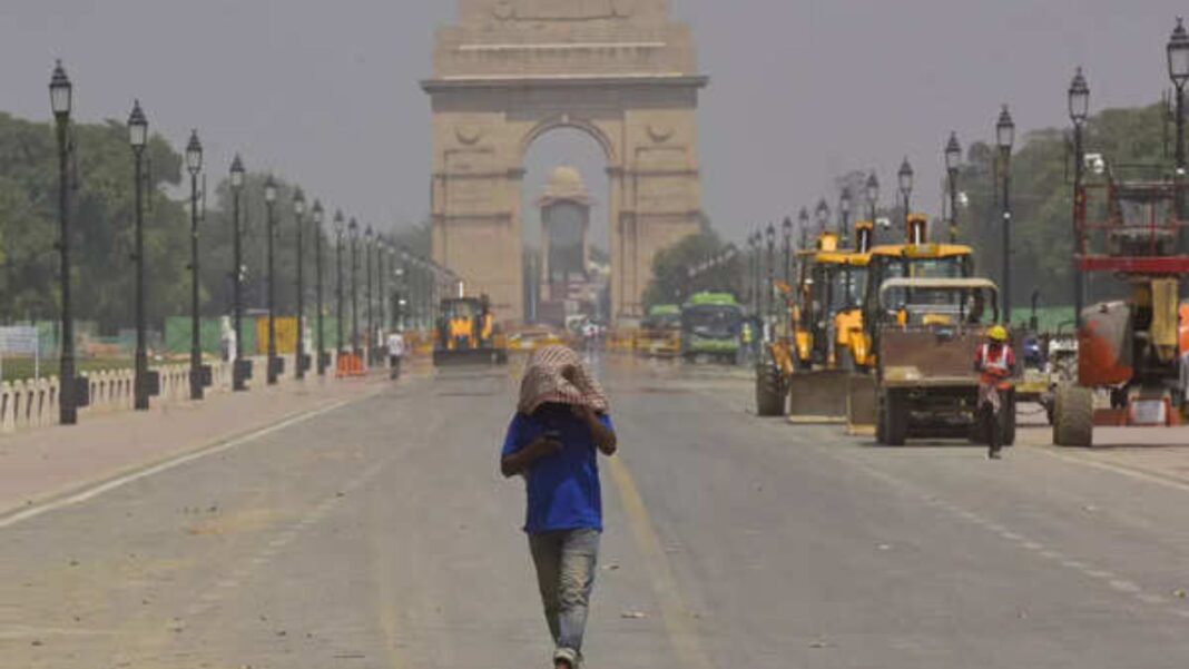 Delhi Records Hottest Day in Three Years