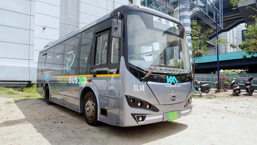 Kochi Metro New Feeder Service Enhances Connectivity for Techie