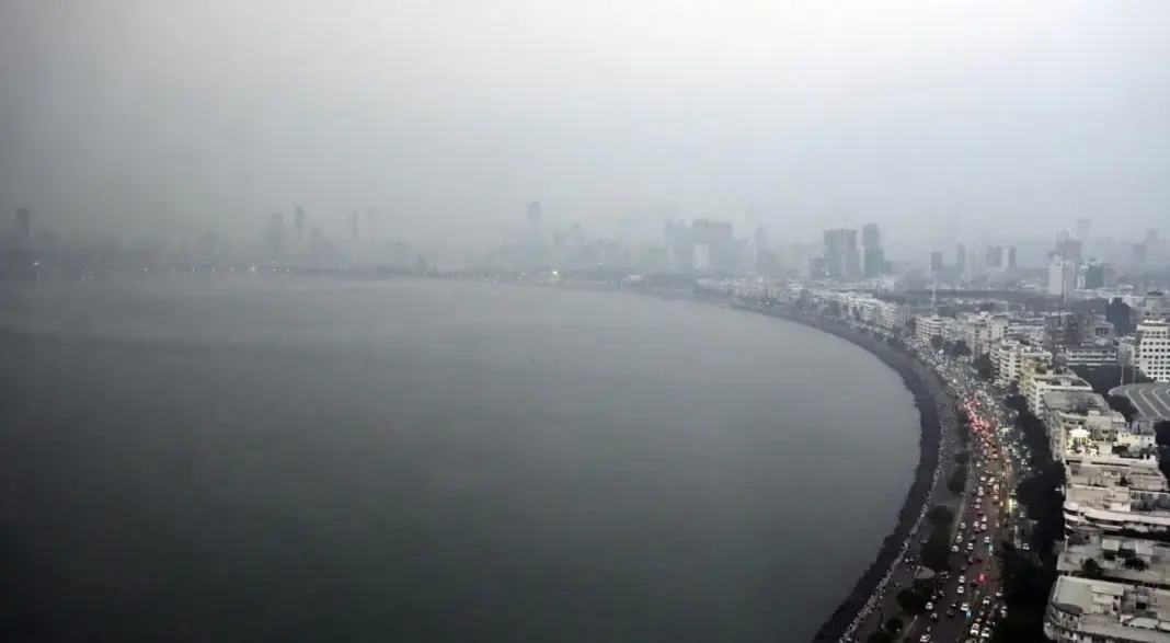 Mumbai records lower heat due to sea winds
