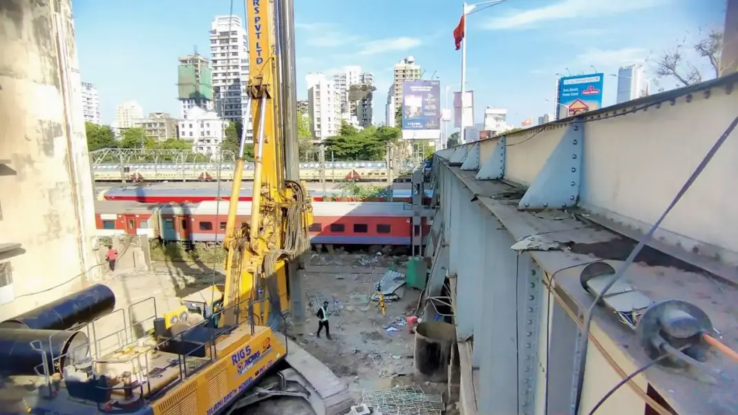 Dadar Resident protest tree removal for bridge project