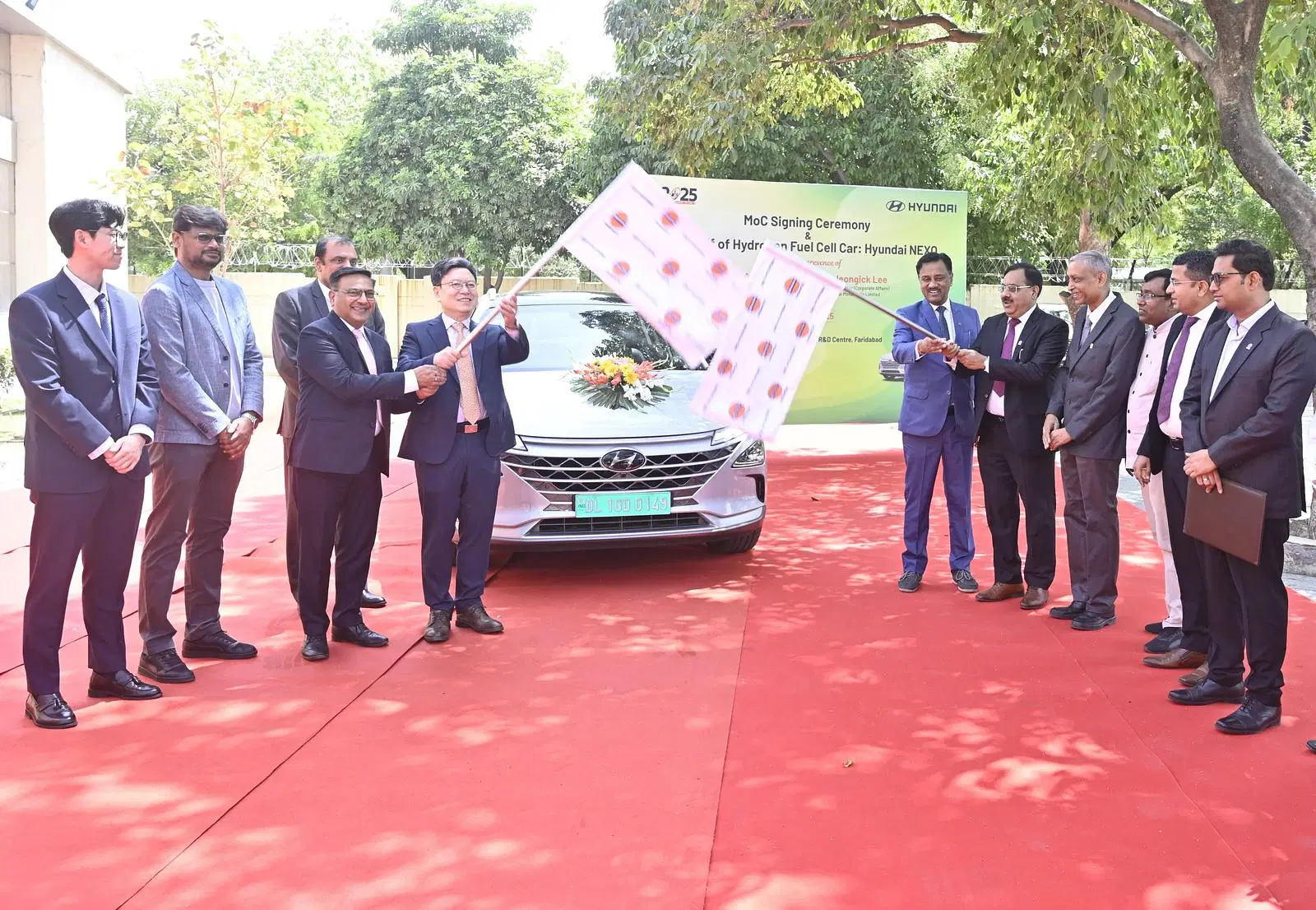 India's Leap Towards Sustainable Transport: Hydrogen Vehicle Trials Underway
