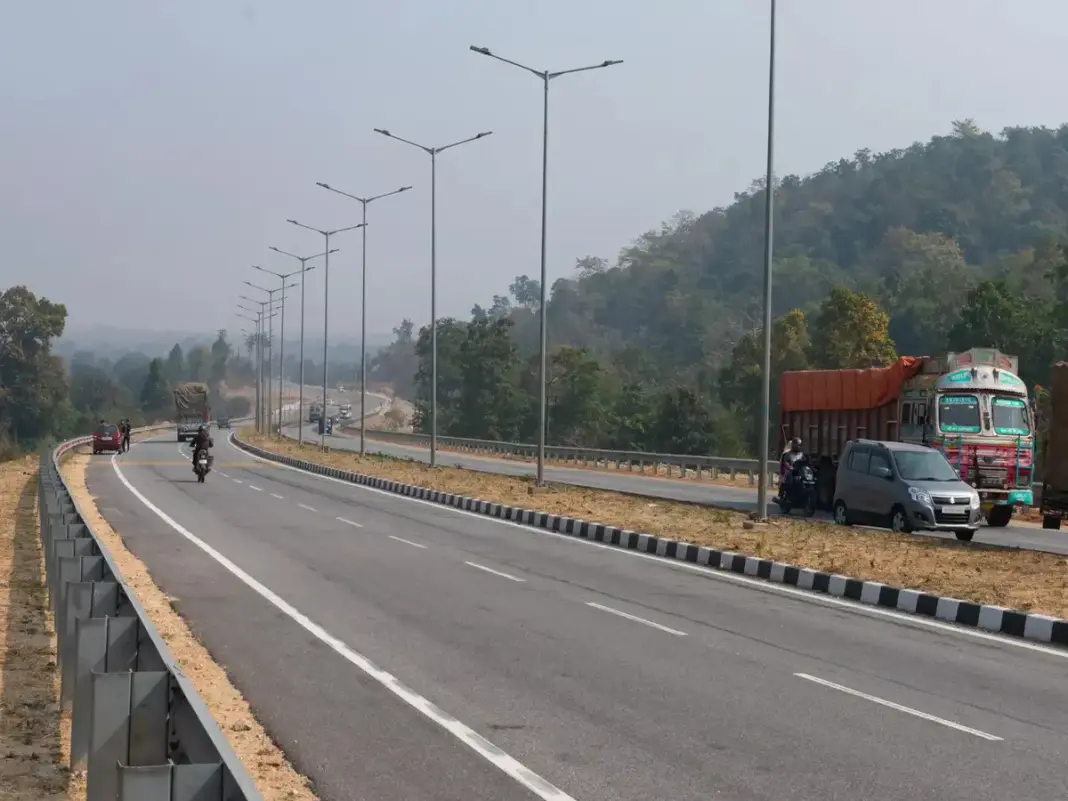 Maharashtra Approves Rs 6,499 Crore Highway to Boost Pune Industrial Connectivity
