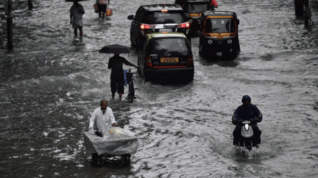 Mumbai hit by heavy rain this morning