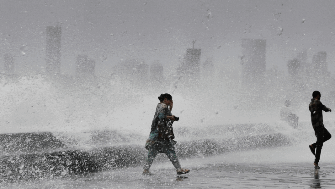 Mumbai to Face Rain Gusty Winds from Cyclone Alert