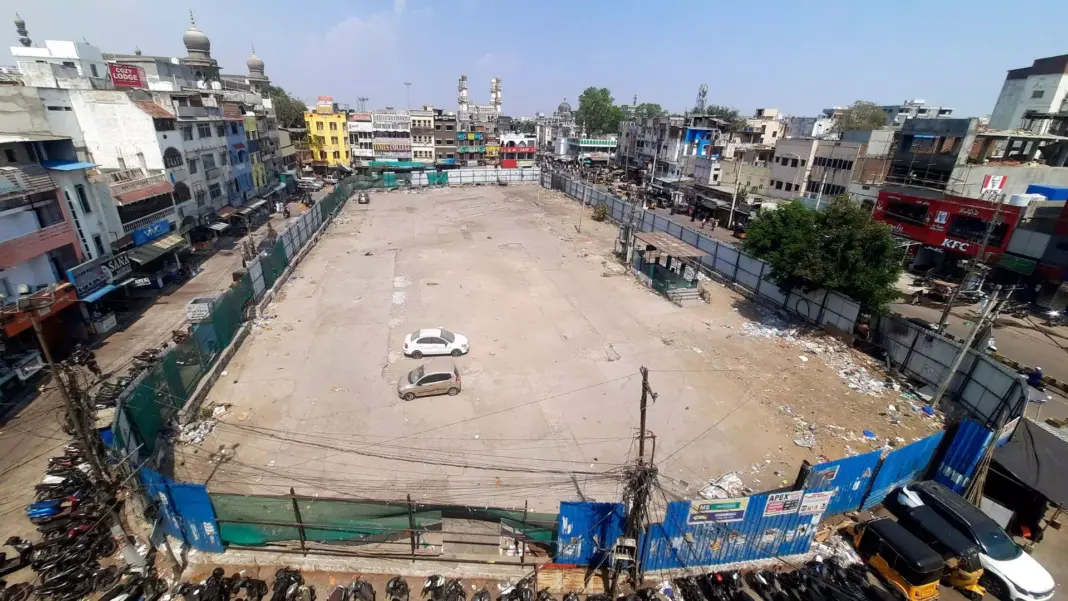GHMC Plans Multi-Level Parking to Solve Charminar Parking Woes