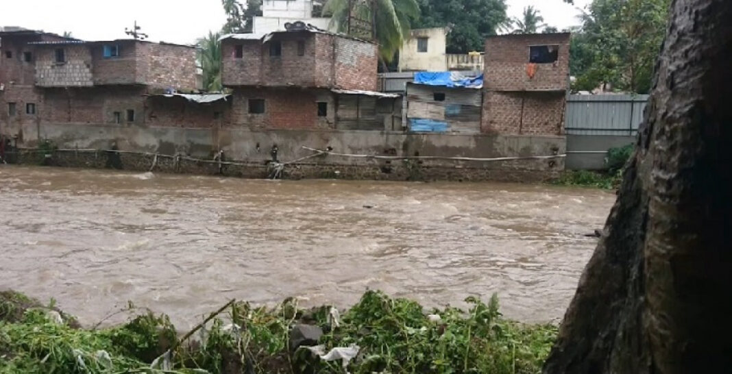Pune Locals Slam PMC Over Sewage Flood in Slum Homes