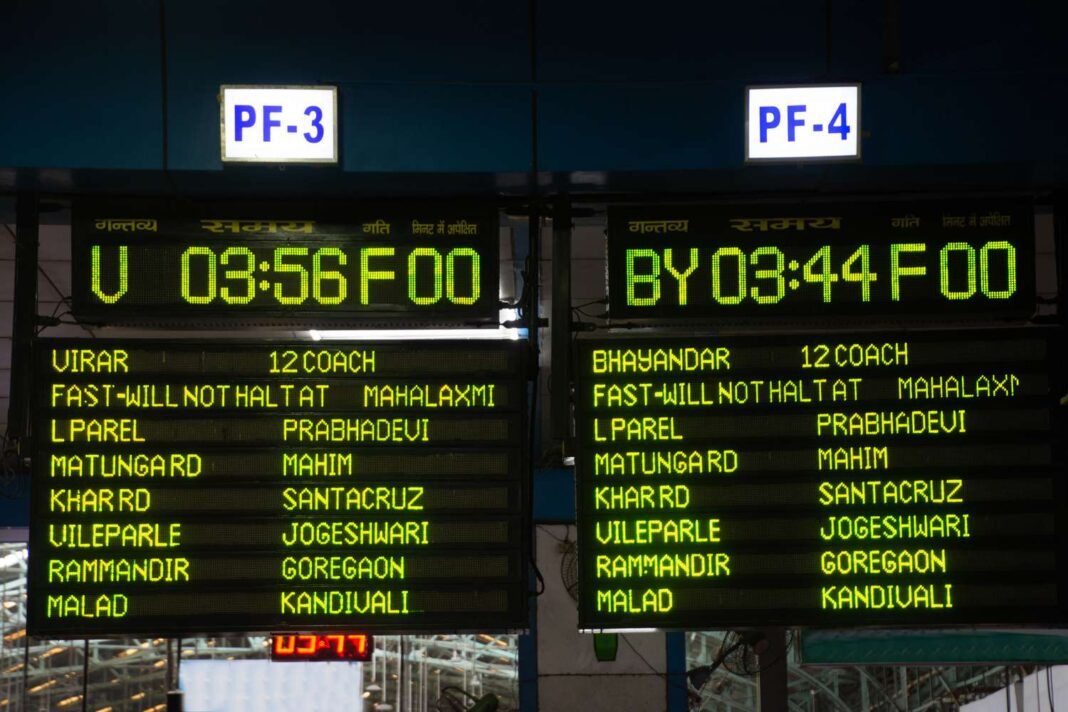 Mumbai Locals Get Real Time Display Panels