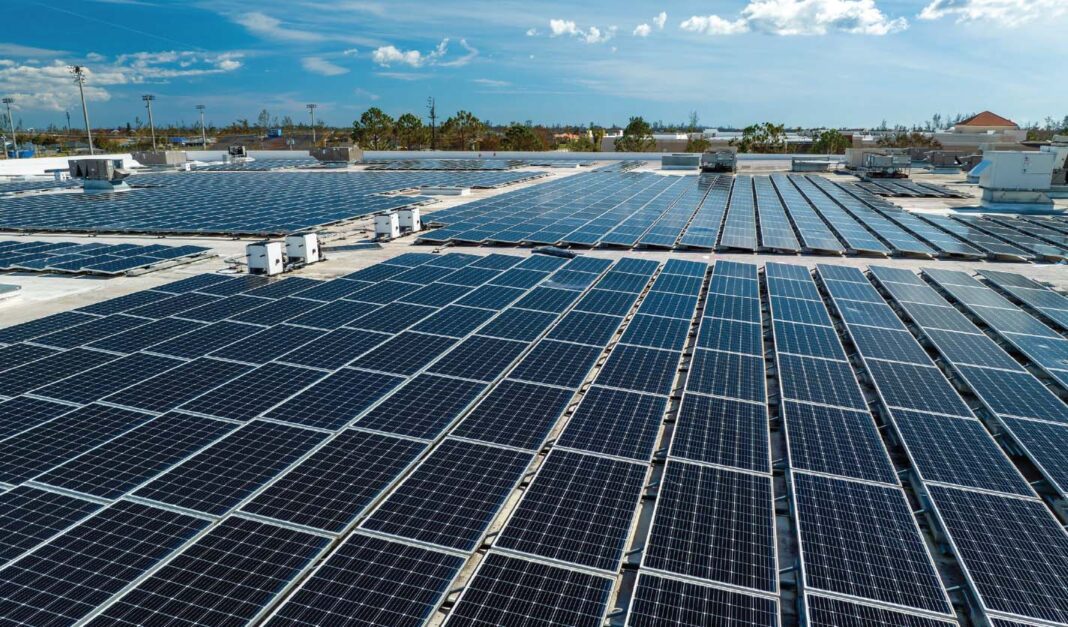 India Aims to Become Global Leader in Solar Panel Manufacturing and Exports