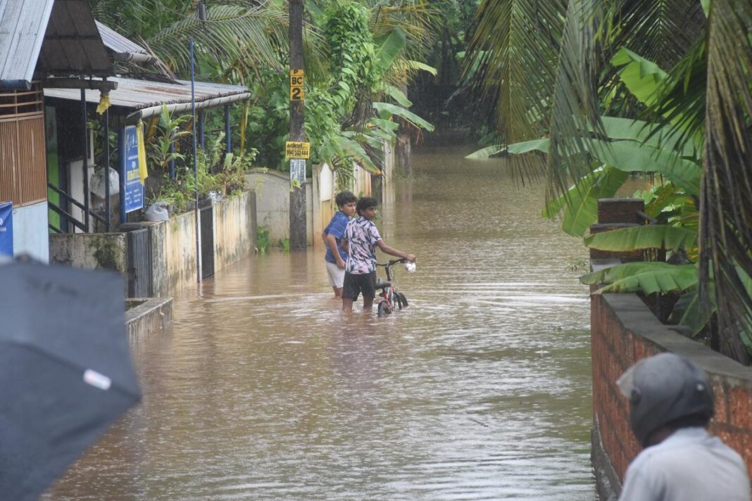 Kochis Urban Environment Threatened by Intensified Sea Erosion and Tidal Flooding