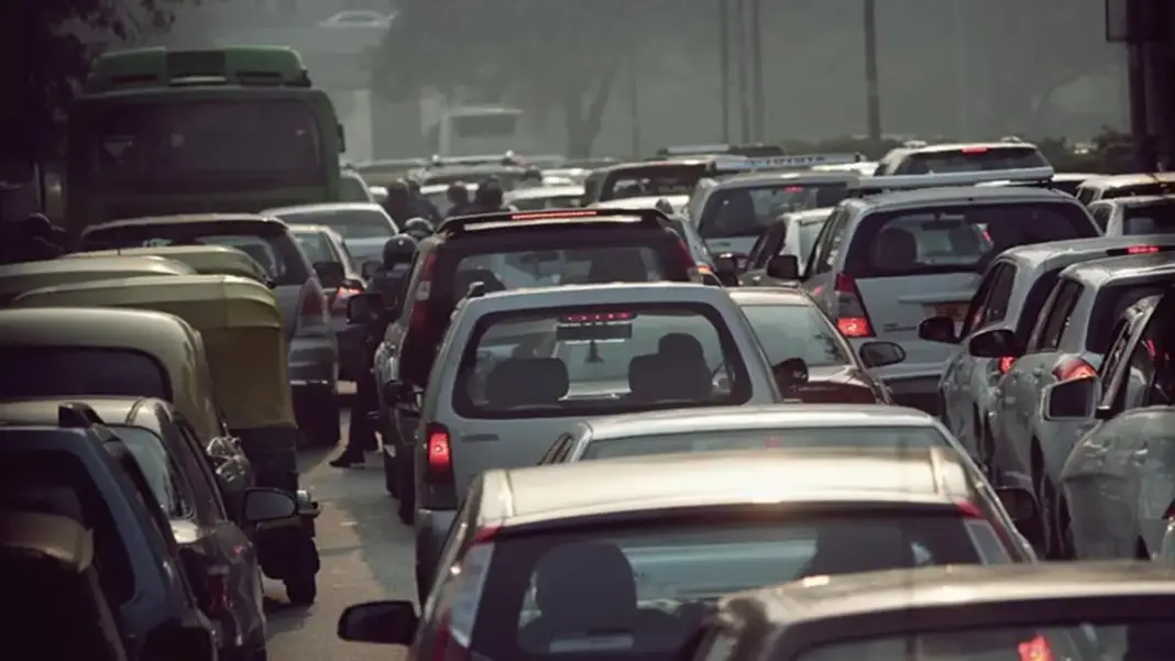 Maharashtra Legalises Private Carpooling to Ease Traffic