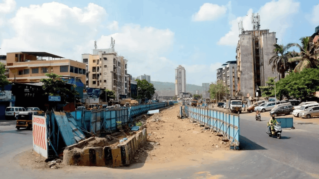 Mumbai Metro Construction Barricades Removed to Ease Traffic Flow