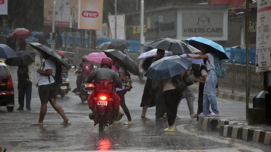 Mumbai Braces for Light Rainfall Today