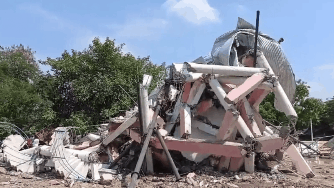 Sitapur Water Tank Collapse Raises Concerns Over Infrastructure Quality