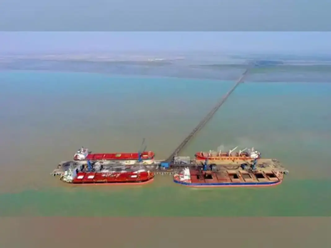 Vadhavan Port to be three times bigger than JNPT says Maharashtra CM
