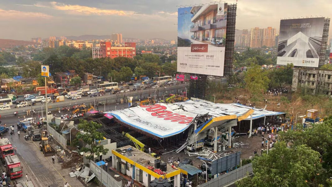 Pune Bhukum Hoardings Collapse During Monsoon Winds