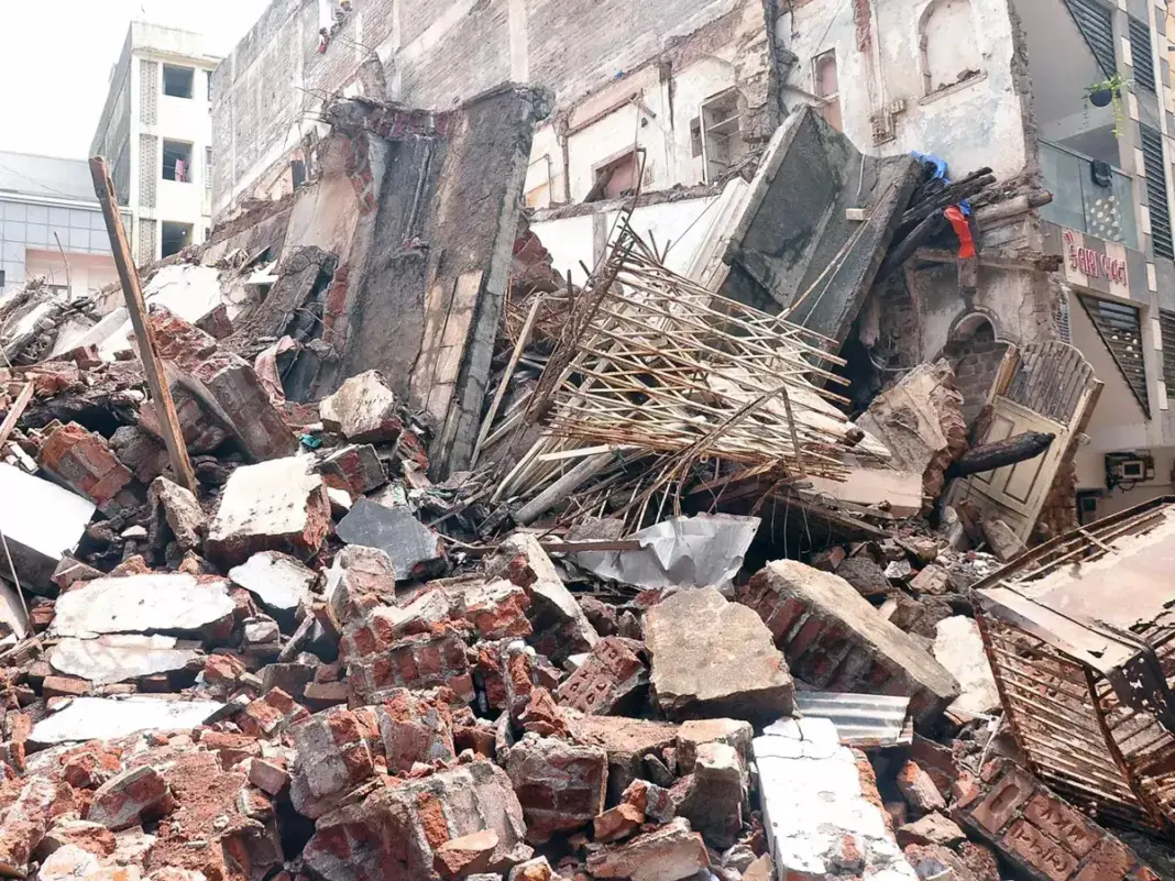 Surat Races to Demolish Unsafe Buildings Amid Early Rain Threat