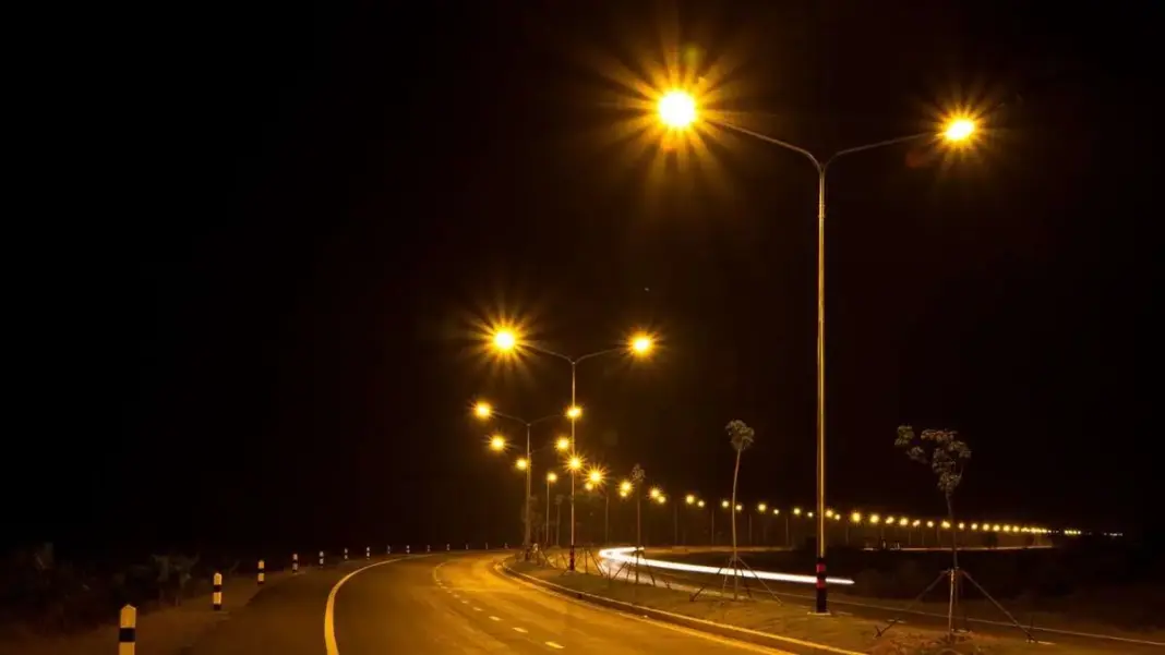 GHMC plans new street light maintenance deal
